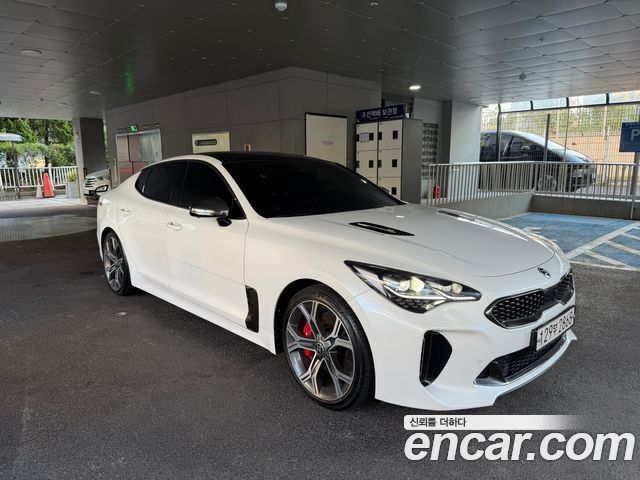 Kia Stinger из Кореи Encar