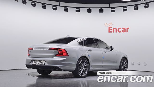 Volvo S90 из Кореи Encar