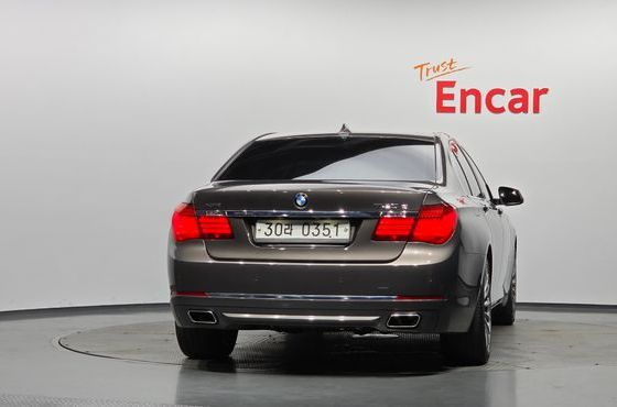BMW 7-Series 740d xDrive Individual — пробег 137 836 км — фото 4 из 5