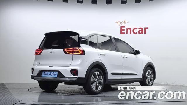 Kia Niro Earth — пробег 170 678 км — фото 2 из 5