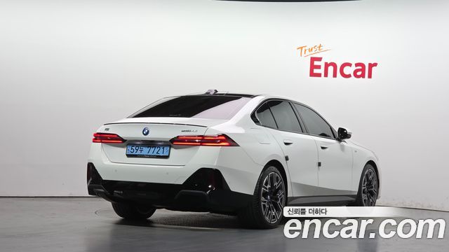 BMW i5 из Кореи Encar