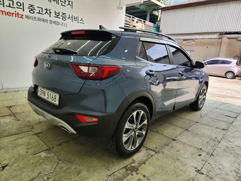 Kia Stonic 1.4 Trendy — пробег 83 884 км — фото 4 из 5