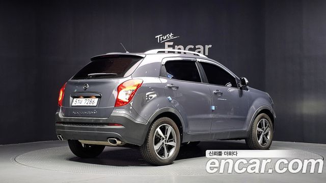 Ssangyong KORANDO 2.2 RX 2WD DLX — пробег 63 099 км — фото 2 из 5