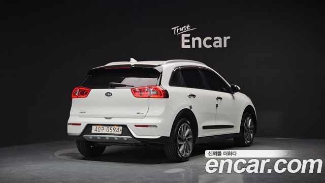 Kia Niro из Кореи Encar