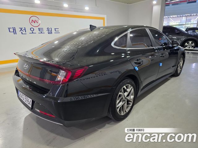 Hyundai Sonata 2.0 Premium — пробег 80 008 км — фото 4 из 5