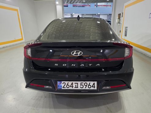 Hyundai Sonata 2.0 Premium — пробег 80 008 км — фото 5 из 5