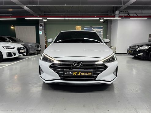 Hyundai AVANTE 1.6 Smart — пробег 109 680 км — фото 2 из 5