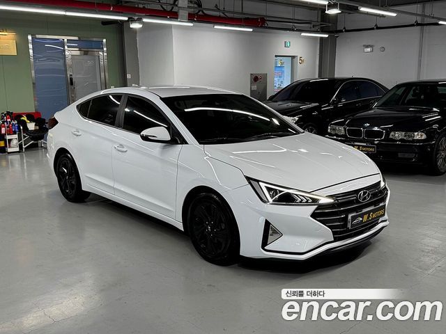 Hyundai AVANTE 1.6 Smart — пробег 109 680 км — фото 3 из 5