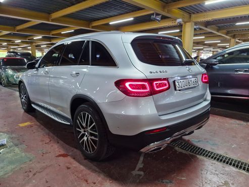 Mercedes-Benz GLC-Class GLC300 4MATIC — пробег 41 621 км — фото 4 из 5