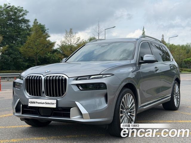 BMW X7 xDrive 40i Design Pure Excellence 6-Seater — пробег 18 461 км — фото 1 из 5