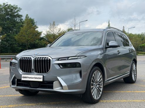 BMW X7 xDrive 40i Design Pure Excellence 6-Seater — пробег 18 461 км — фото 1 из 5