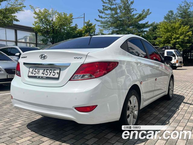 Hyundai Accent 1.4 VVT Modern — пробег 109 373 км — фото 4 из 5