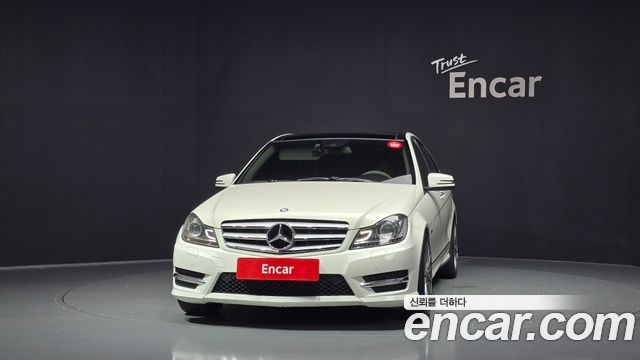 Mercedes-Benz C-Class C200 CGI AVANTGARDE — пробег 104 939 км — фото 3 из 5