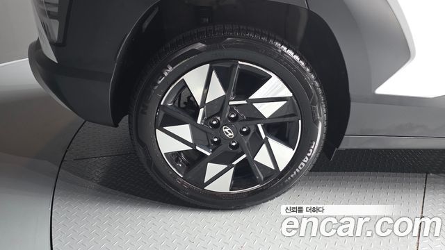 Hyundai Kona из Кореи Encar