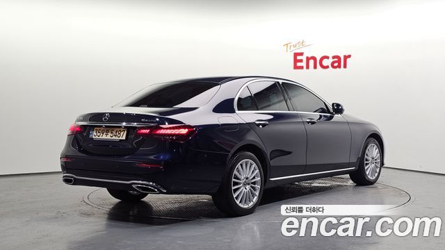 Mercedes-Benz E-Class из Кореи Encar