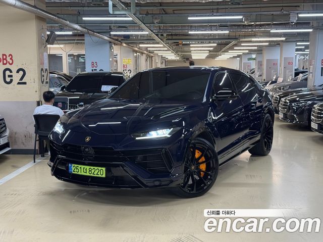 Lamborghini Urus из Кореи Encar