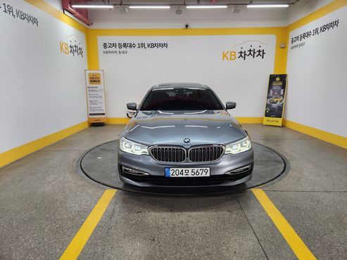 BMW 5-Series 530i Luxury Plus — пробег 68 044 км — фото 3 из 5