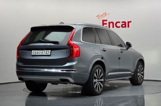 Volvo XC90 T6 Inscription — пробег 31 677 км — фото 2 из 5