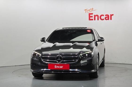 Mercedes-Benz E-Class E350 4MATIC Avantgarde — пробег 43 284 км — фото 3 из 5