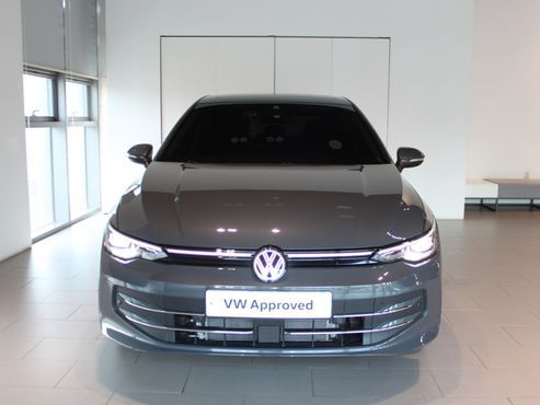 Volkswagen Golf 2.0 TDI Prestige — пробег 3 941 км — фото 3 из 5