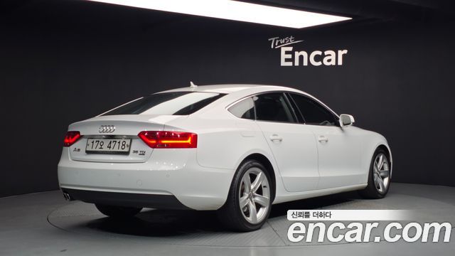 Audi A5 35 TDI Quattro Sportback 8TA — пробег 273 659 км — фото 2 из 5