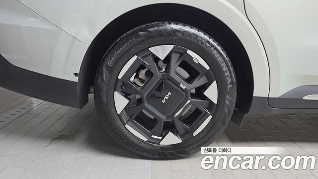 Kia Carnival 9-Seater Signature — пробег 45 390 км — фото 5 из 5