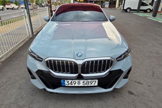 BMW 5-Series 530e M Sport — пробег 29 000 км — фото 2 из 5