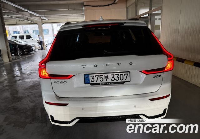 Volvo XC60 из Кореи Encar