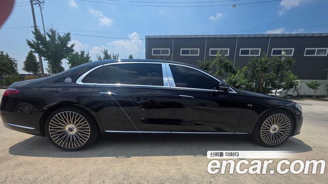 Mercedes-Benz S-Class Maybach S680 4MATIC — пробег 21 200 км — фото 4 из 5