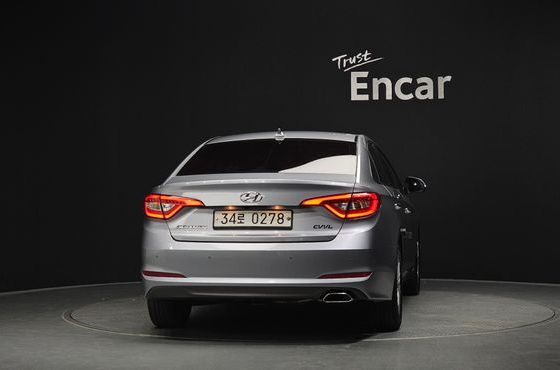 Hyundai Sonata 2.0 Smart — пробег 31 354 км — фото 4 из 5