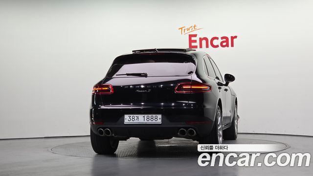 Porsche Macan 3.0 S Diesel 95B — пробег 82 051 км — фото 4 из 5