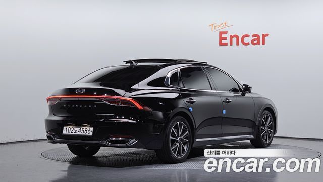 Hyundai Grandeur из Кореи Encar
