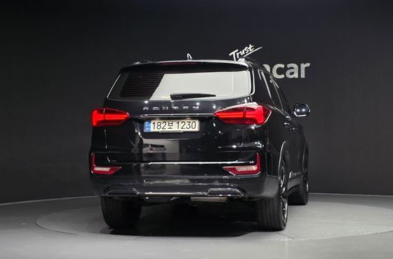 Ssangyong Rexton Diesel 2.2 4WD The Black — пробег 137 117 км — фото 4 из 5
