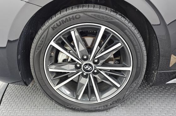 Hyundai Grandeur 2.5 Exclusice — пробег 117 501 км — фото 5 из 5