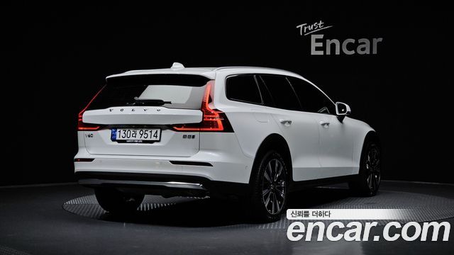 Volvo V60 из Кореи Encar