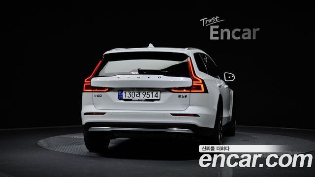 Volvo V60 из Кореи Encar