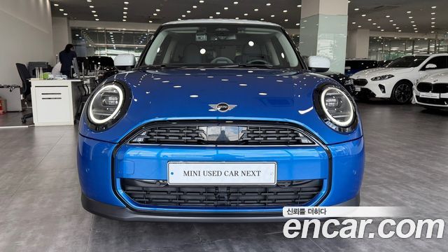 Mini Cooper Classic — пробег 4 841 км — фото 3 из 5
