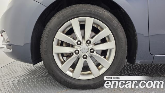 Kia K3 из Кореи Encar
