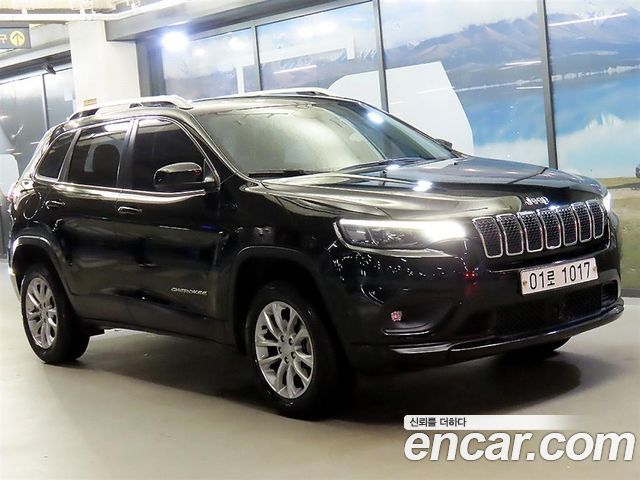 Jeep Cherokee 2.4 Longitude High AWD — пробег 50 573 км — фото 1 из 5