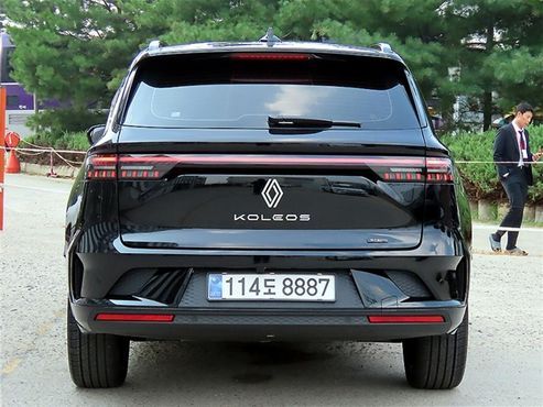 Renault (Samsung) Grand Koleos 1.5 E-TECH Iconic 2WD — пробег 4 896 км — фото 2 из 5