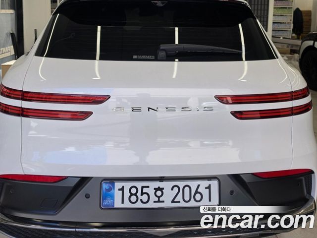 Genesis GV70 2.5T Gasoline AWD — пробег 415 км — фото 4 из 5