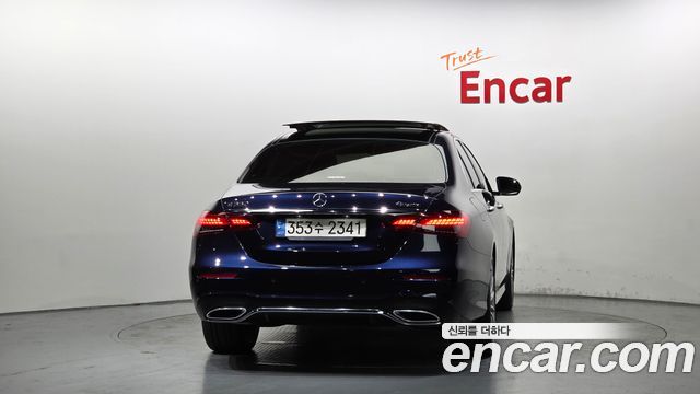 Mercedes-Benz E-Class из Кореи Encar