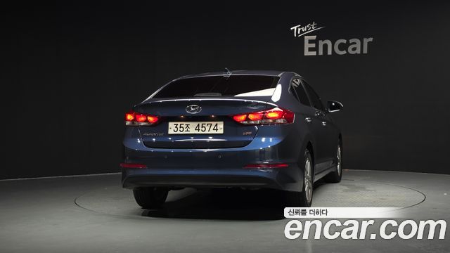 Hyundai AVANTE из Кореи Encar
