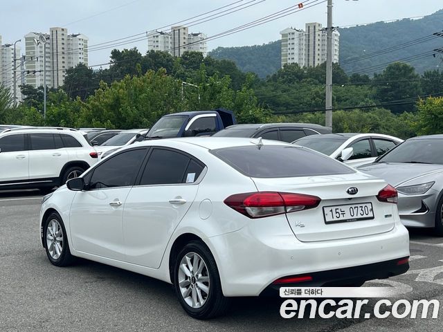 Kia K3 Diesel Trendy — пробег 98 180 км — фото 4 из 5