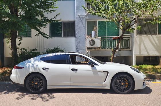 Porsche Panamera 3.0 Diesel 970 — пробег 250 000 км — фото 2 из 5