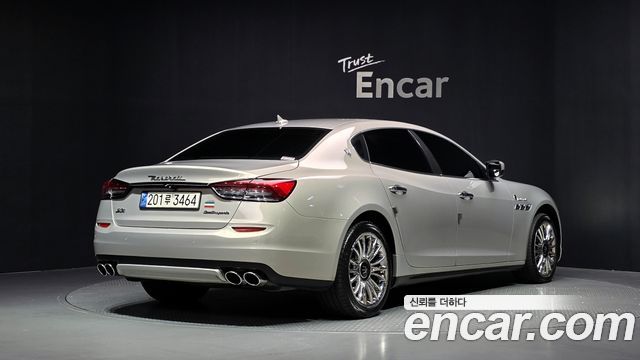 Maserati Quattroporte S Q4 3.0 V6 — пробег 158 349 км — фото 2 из 5