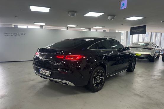 Mercedes-Benz E-Class E300e 4MATIC Exclusive — пробег 69 070 км — фото 2 из 5
