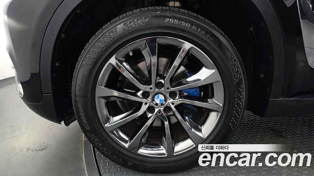 BMW X6 xDrive 30d — пробег 288 631 км — фото 5 из 5