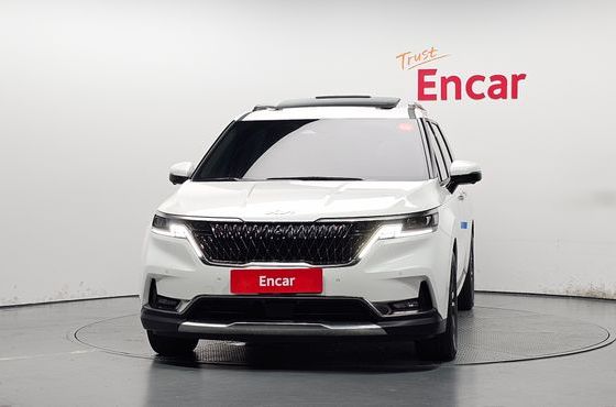 Kia Carnival Gasoline 9-Seater Signature — пробег 13 742 км — фото 3 из 5