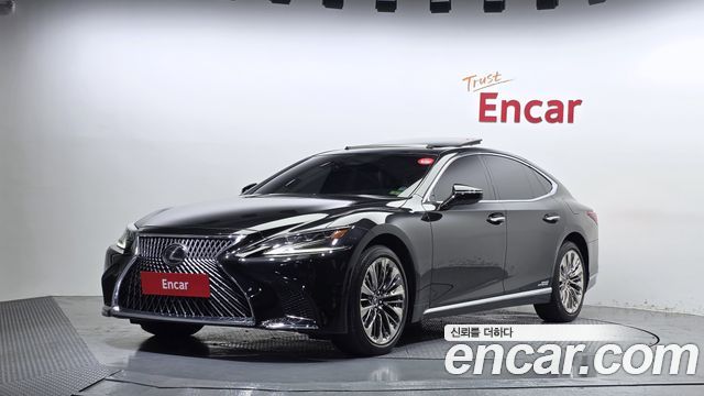 Lexus LS 3.5 Platinum AWD — пробег 99 510 км — фото 1 из 5